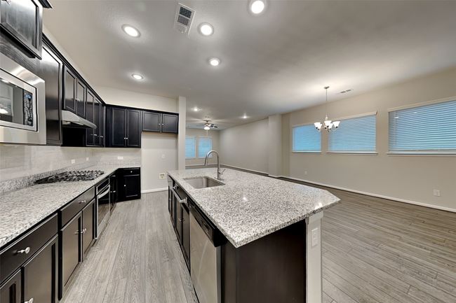1572 Cedar Crest Dr, House other with 3 bedrooms, 2 bathrooms and null parking in Forney TX | Image 4