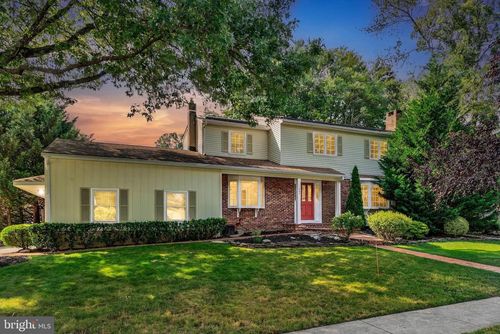 247 Glenn Ave, Lawrence Township, NJ, 08648-3756 | Card Image