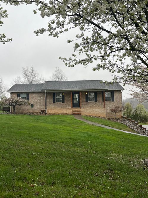 4820 Millstone Dr, Russellville, TN, 37860-8895 | Card Image