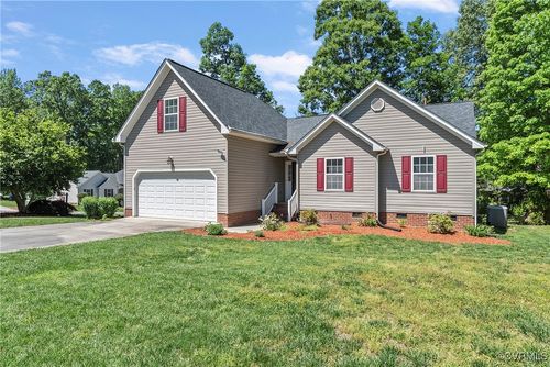 14530 Hancock Ridge Ct, Chesterfield, VA, 23832-2605 | Card Image