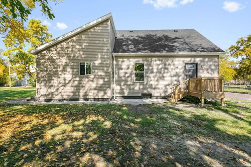 227 Walnut Street, South Bend, IN, 46628 | Card Image
