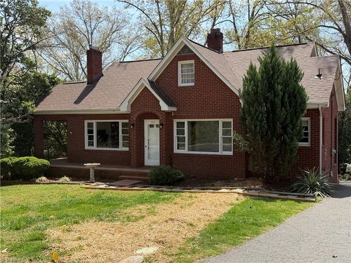 1631 Maple Ave, Albemarle, NC, 28001-4541 | Card Image
