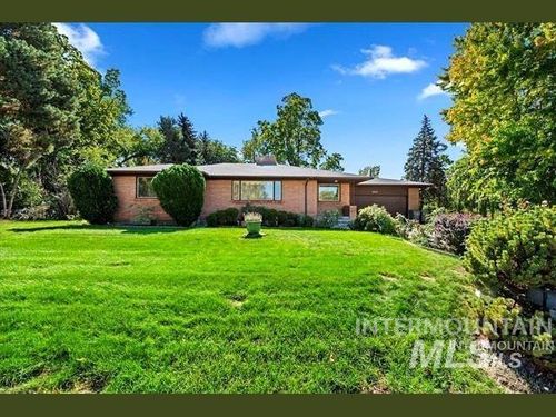 10529 W Stardust Dr, Boise, ID, 83709-0368 | Card Image