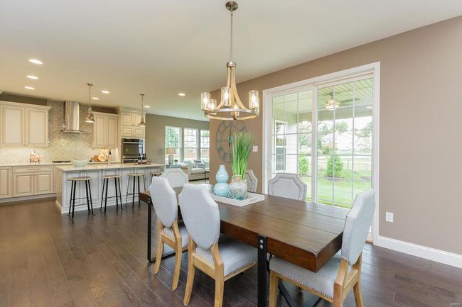 Photo representation of a similar home. Some features shown may be optional. | Image 12