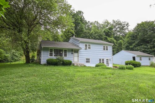 9 Hillside Ct, Brookfield, CT, 06804-1916 | Card Image