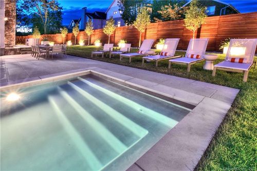 18 Danbury Ave, Westport, CT, 06880-6819 | Card Image