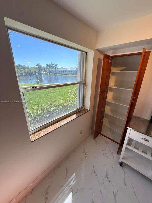 apt-104-11250 Sw 13th St, Pembroke Pines, FL, 33025-4351 | Card Image