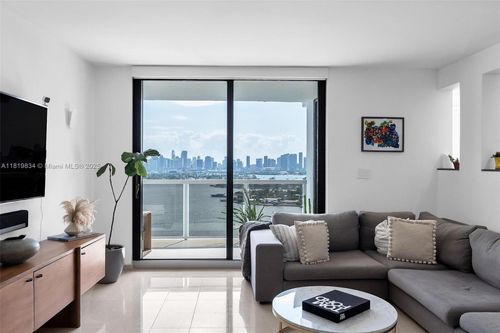 apt-2205-9 Island Ave, Miami Beach, FL, 33139-1343 | Card Image
