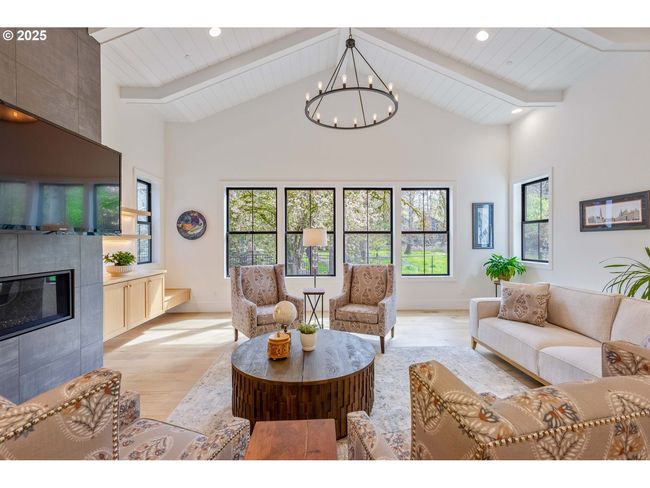 4420 Sw 58 Th Ave, House other with 4 bedrooms, 4 bathrooms and 3 parking in Portland OR | Image 9