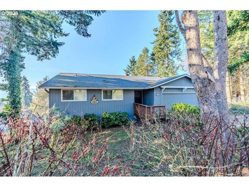 589 Ne Westview Ln, Estacada, OR, 97023-9404 | Card Image