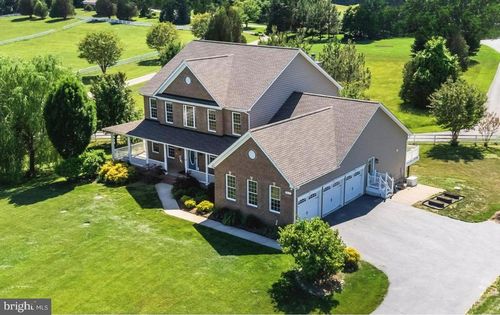 7035 Wilderness Ct, OWINGS, MD, 20736-4341 | Card Image