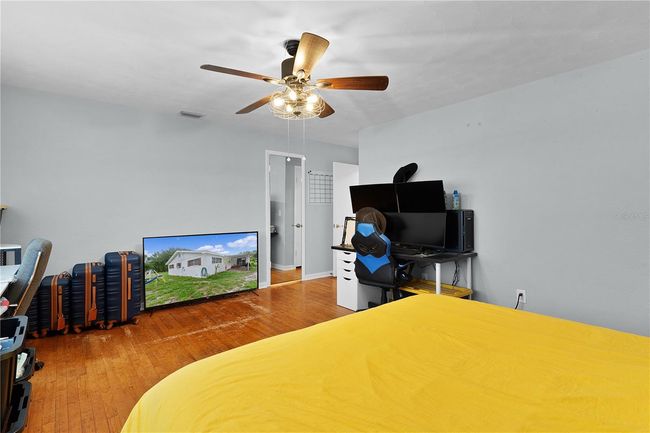 2022 Edgewood Rd, House other with 3 bedrooms, 3 bathrooms and null parking in LEESBURG FL | Image 34