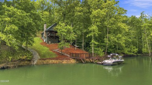 120 Daryl Way, Sevierville, TN, 37876-2572 | Card Image