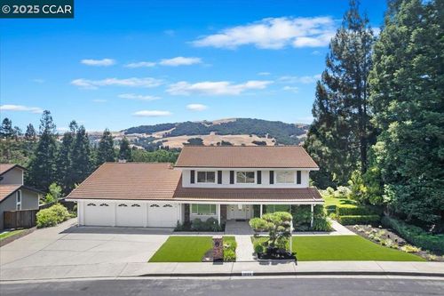 1220 Robyn Dr, Danville, CA, 94526-5049 | Card Image