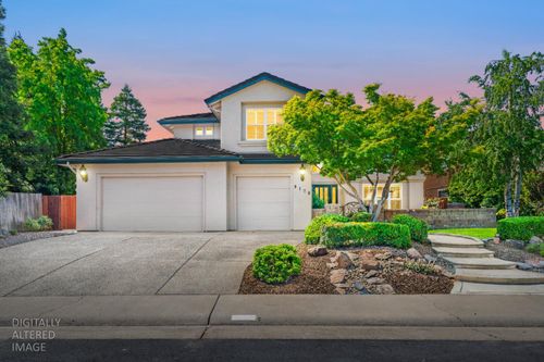 9178 El Gato Court, Elk Grove, CA, 95624 | Card Image