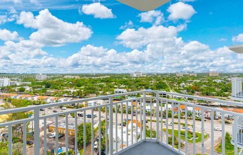 a1608-2150 Sans Souci Blvd, North Miami, FL, 33181-3045 | Card Image