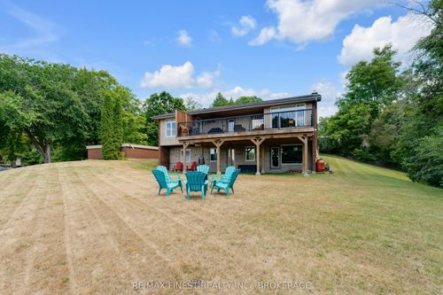26 Brooklands Park Ave, Bath, ON, K0H1G0 | Card Image