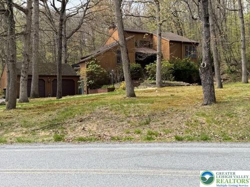 2253 Skyline Drive, Washington Twp, PA, 18080 | Card Image