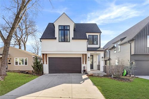 2207 W 48th St, Westwood, KS, 66205-1908 | Card Image