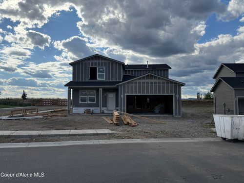 3223 N Corvus St, Post Falls, ID, 83854-3810 | Card Image