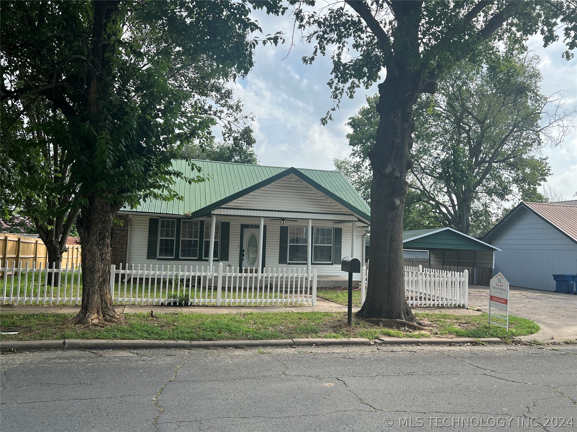 Comanche Ave, Mcalester, OK 74501