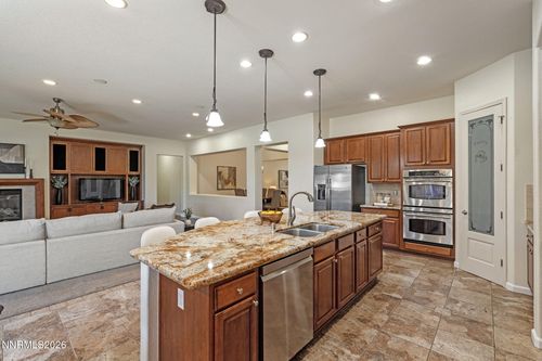 1629 Bridgeview Ct, Reno, NV, 89521-4047 | Card Image