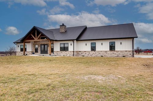 1861 S Preston Hollow Rd, Seymour, MO, 65746-7527 | Card Image