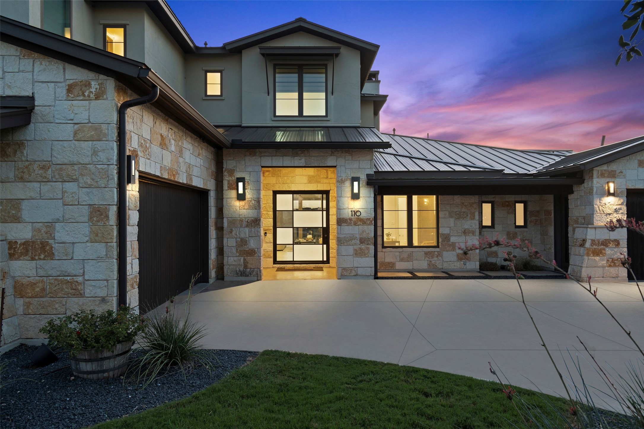 Bisset Ct, Austin, TX 78738