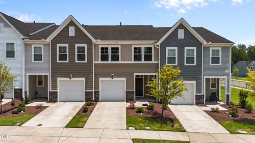 5721 Woodlawn Drive, Durham, NC, 27703 | Card Image