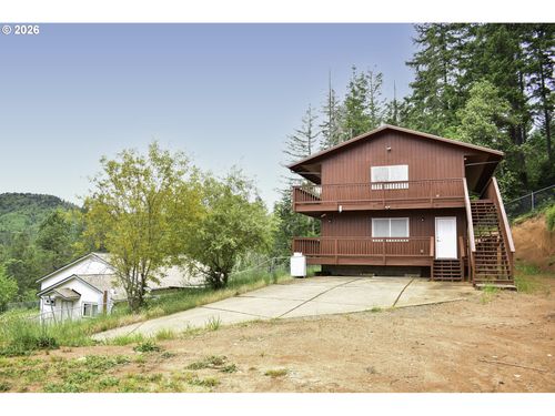 321 N Frontage Rd, Wolf Creek, OR, 97497-9543 | Card Image