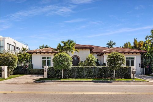 1360 98th St, Bay Harbor Islands, FL, 33154-1913 | Card Image