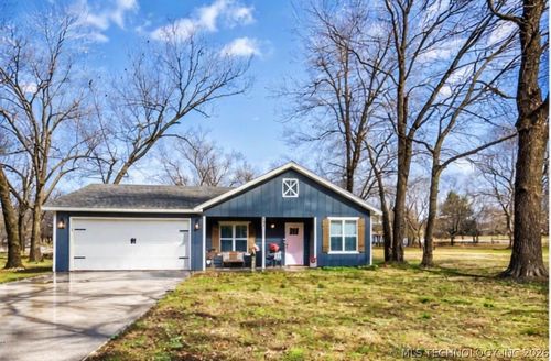 404 E Cottonwood St, Fort Gibson, OK, 74434-8666 | Card Image