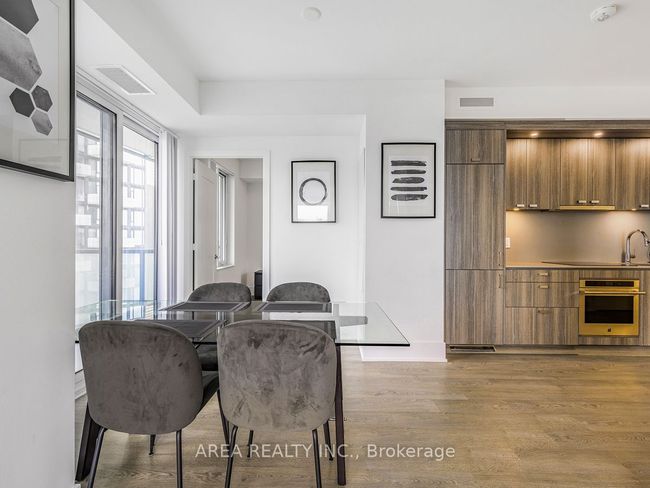 1406 - 470 Front St W, Condo with 2 bedrooms, 2 bathrooms and null parking in Toronto ON | Image 6