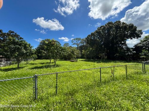 2235 Wood St, Melbourne, FL, 32904-4872 | Card Image
