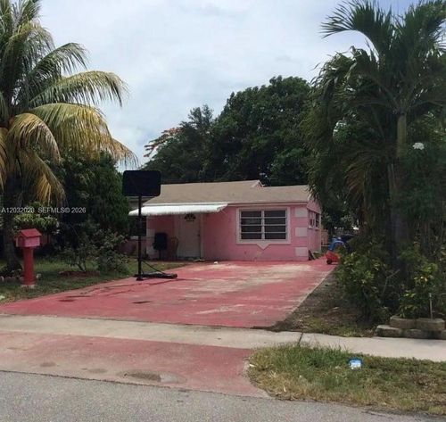 1466 Ne 177th St, North Miami Beach, FL, 33162-1336 | Card Image