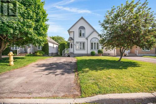 849 Pilon Street, Hawkesbury, ON, K6A3P8 | Card Image