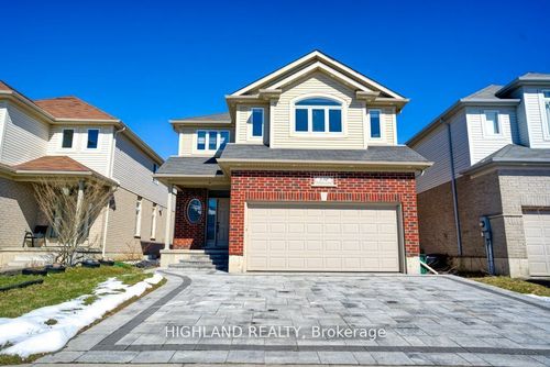 530 Wasaga Cres, Waterloo, ON, N2V2Y8 | Card Image