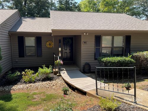 992 Cranberry Cir, Fort Mill, SC, 29715-7310 | Card Image