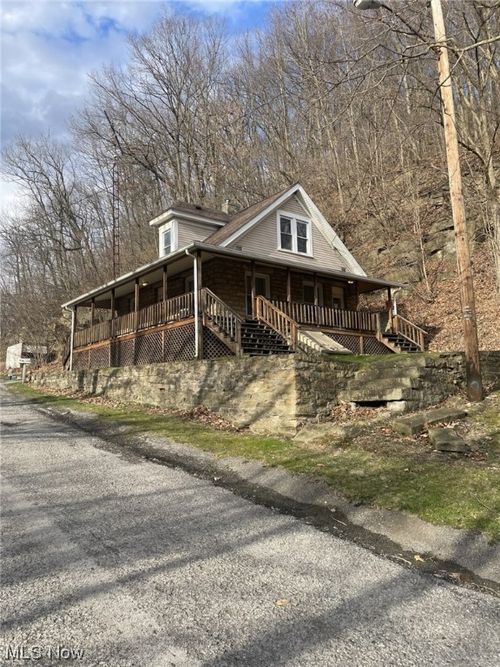 431 Wells Hollow Rd, Wellsville, OH, 43968-1772 | Card Image