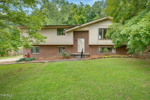 233 Hidden Acres Rd, Kingsport, TN, 37664-5610 | Card Image