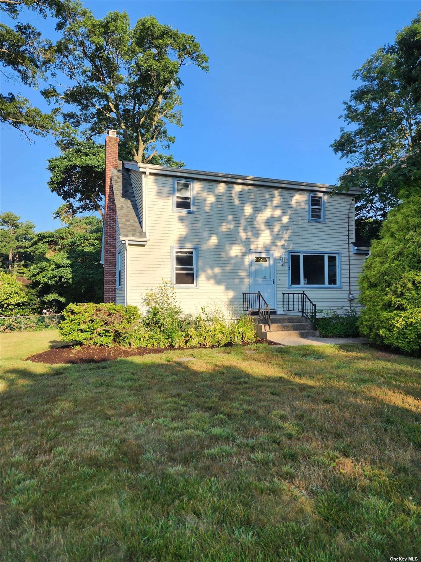 Washington Ave, Sound Beach, NY 11789
