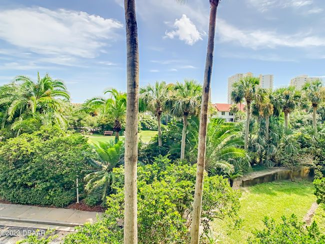 APT-307D - 4 Oceans West Blvd, Condo with 2 bedrooms, 2 bathrooms and null parking in Daytona Beach Shores FL | Image 33