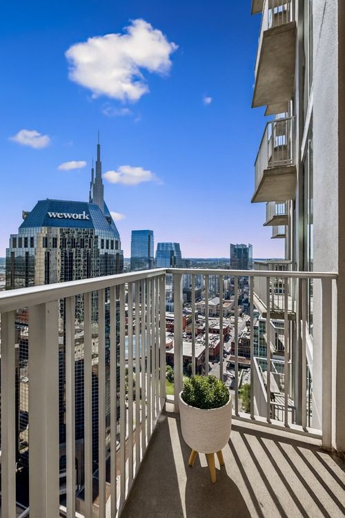 apt-2409-415 Church St, Nashville, TN, 37219-1843 | Card Image
