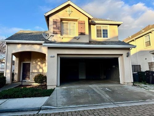 1918 Bradbury St, Salinas, CA, 93906 | Card Image