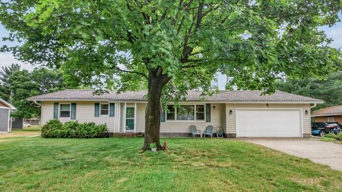 1204 River Heights Road, Menomonie, WI, 54751 | Card Image