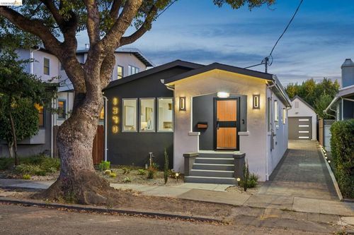 1370 Hearst Ave, Berkeley, CA, 94702-1419 | Card Image