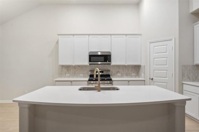 1081 Westfork Dr, House other with 5 bedrooms, 3 bathrooms and 3 parking in Sealy TX | Image 13