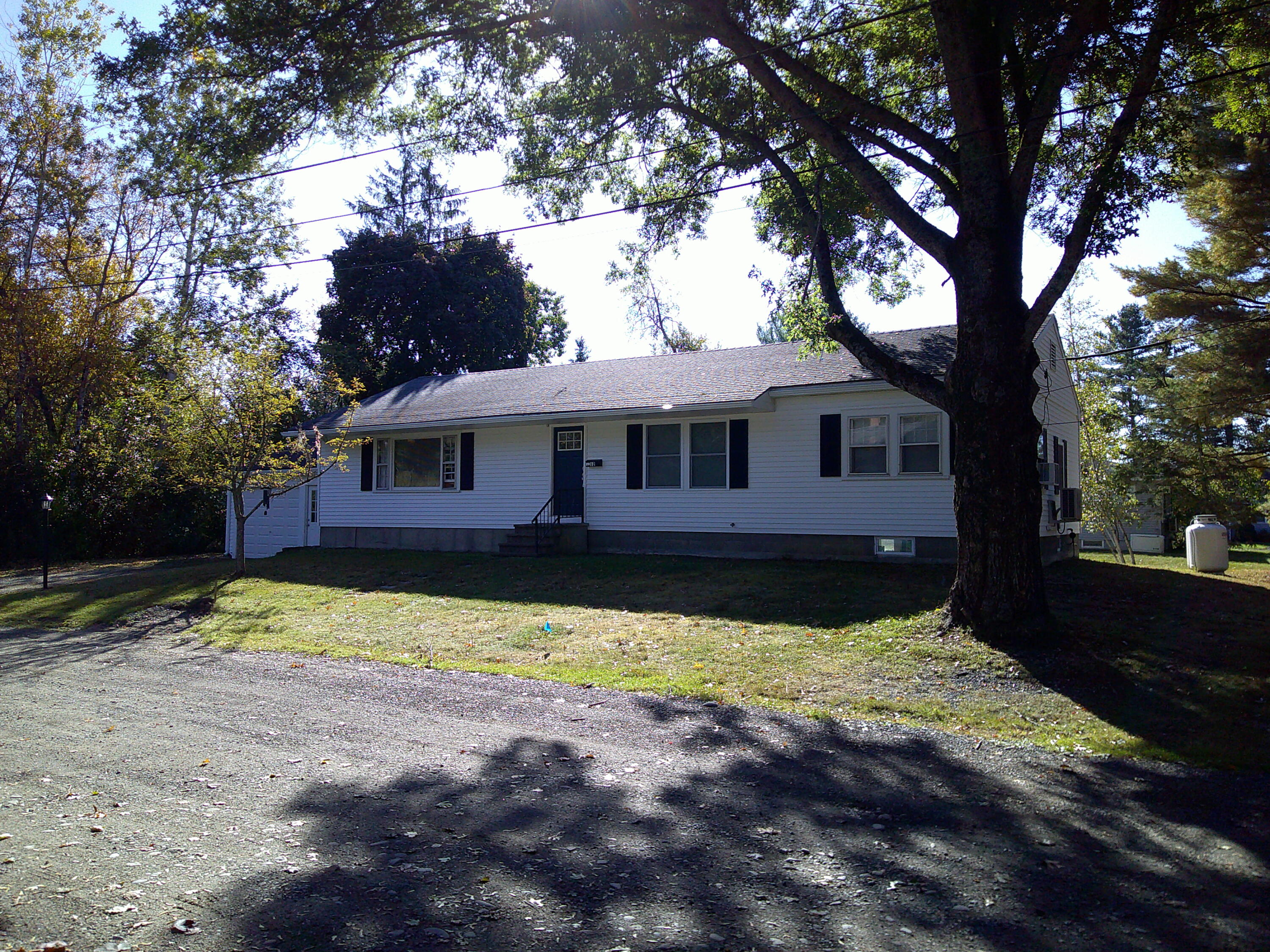 Charles St, Orono, ME 04473