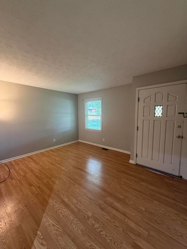 230 S Loop Dr, House other with 3 bedrooms, 2 bathrooms and null parking in Stanford KY | Image 4