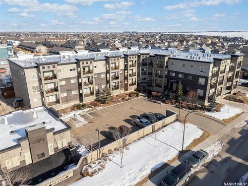 331-121 Willowgrove Crescent, Saskatoon, SK, S7W0N4 | Card Image